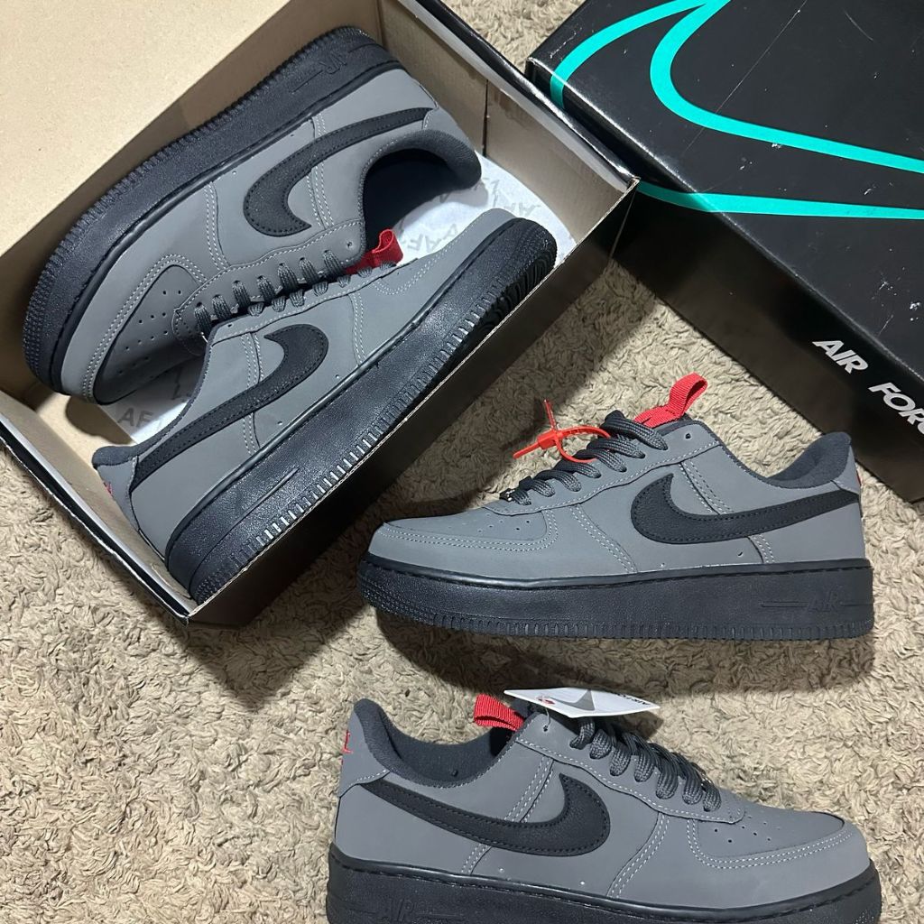 Nike Air Force - Cinza Preto
