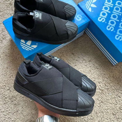 Adidas Slip ON - Preto