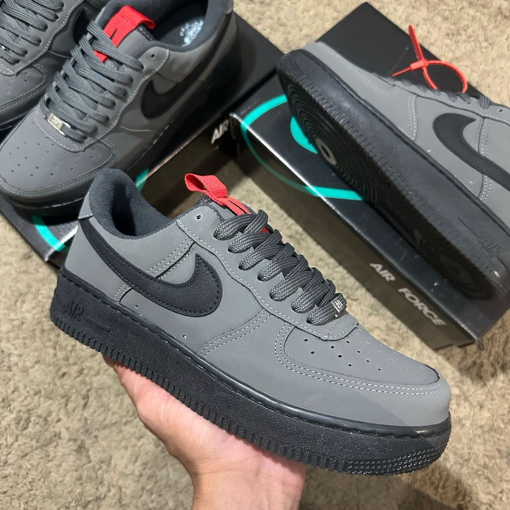 Nike Air Force - Cinza Preto