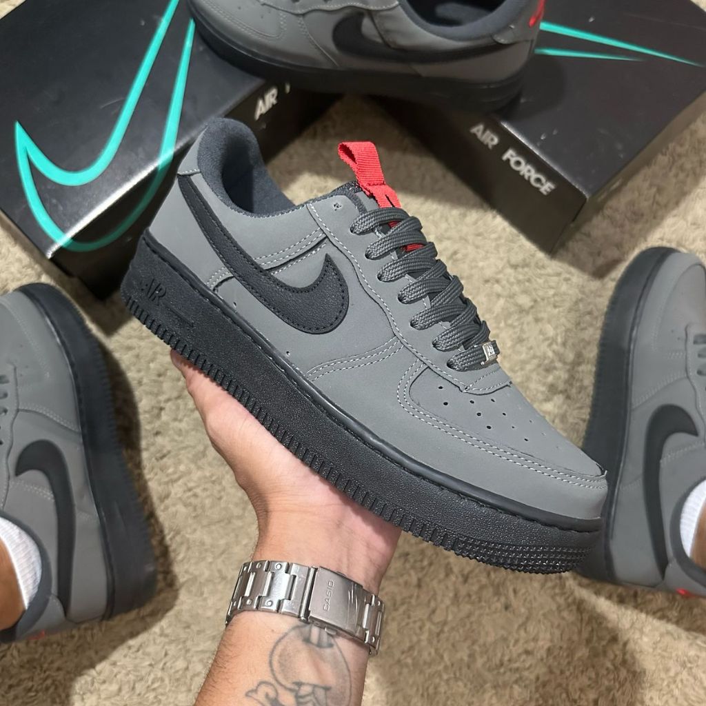 Nike Air Force - Cinza Preto