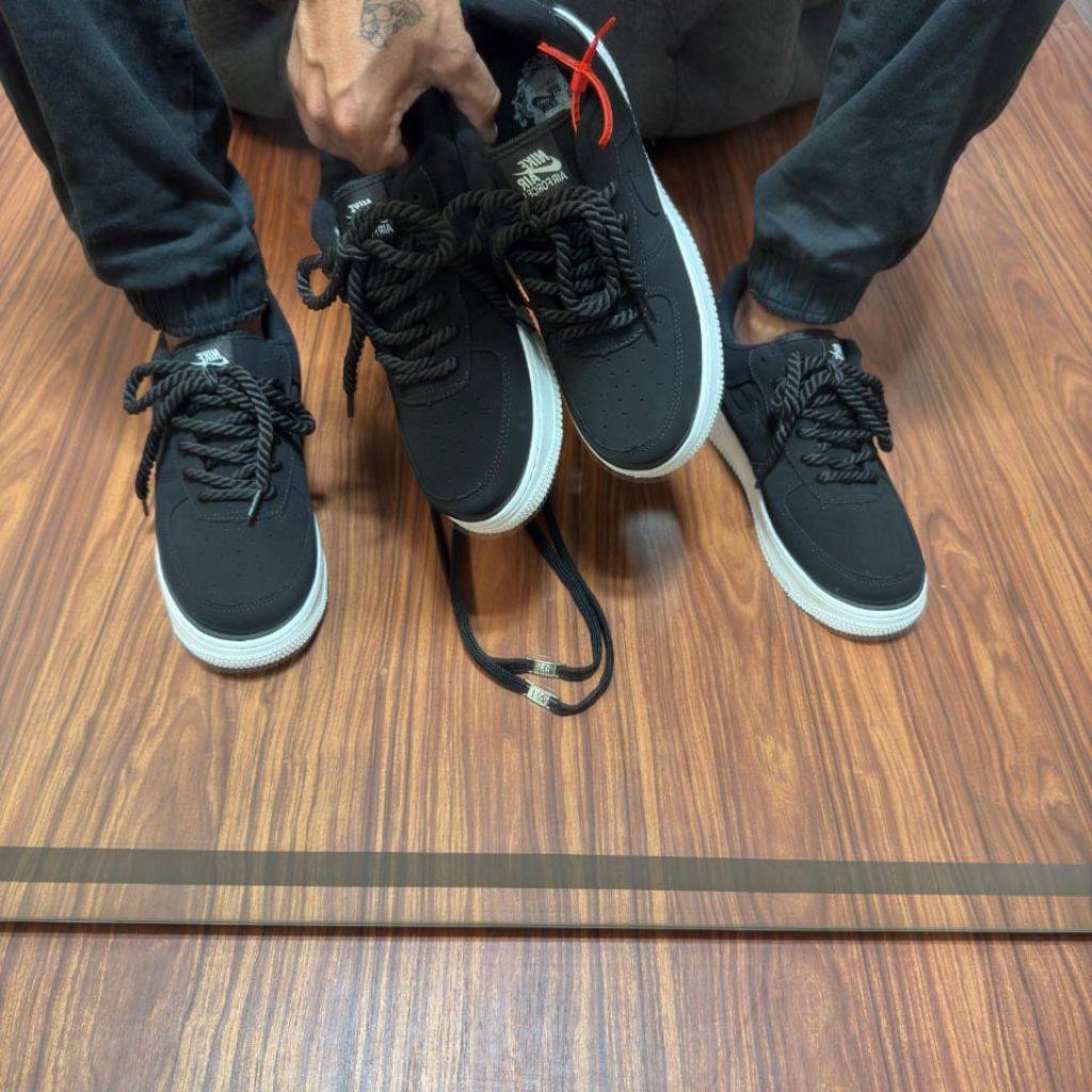 Nike Air Force - Preto Have