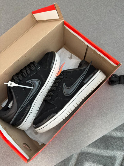 Dunk low twist preto camurça